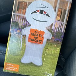 NEW mummy 4 Foot tall inflatable Halloween Decoration
