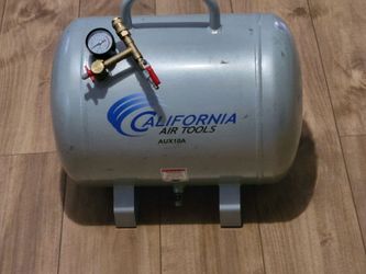 Portable california 10A compressor 10 gallons new