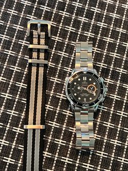 Omega Seamaster Rep with bracelet and nato strap