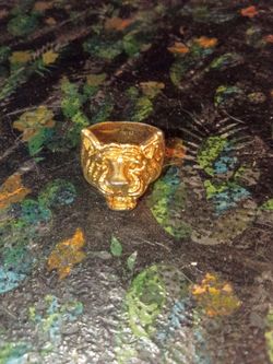 Tiger ring