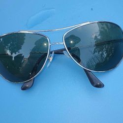 Ray-Ban Aviator Sunglasses