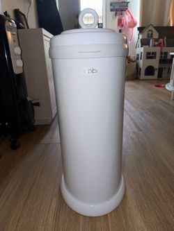 Ubbi Diaper Trashcan