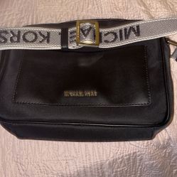 Michaels Kors Purse 