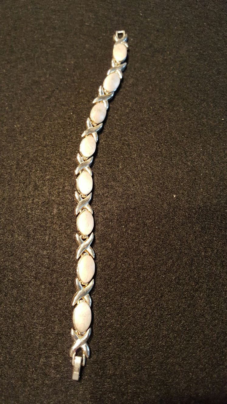 Vintage bracelet brushed silver