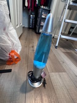 Lava lamp (slightly used)