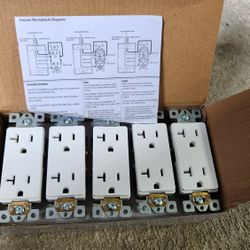 20a Spec Grade Decora Style Outlet