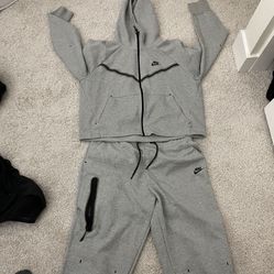 Large Woman’s Perfect Condition Jogger Suit