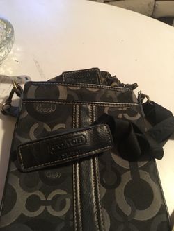 Coach authentic