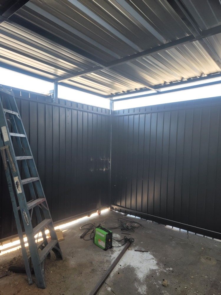HDS FENCES DOORS