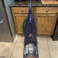 Bissel Shampoo Machine
