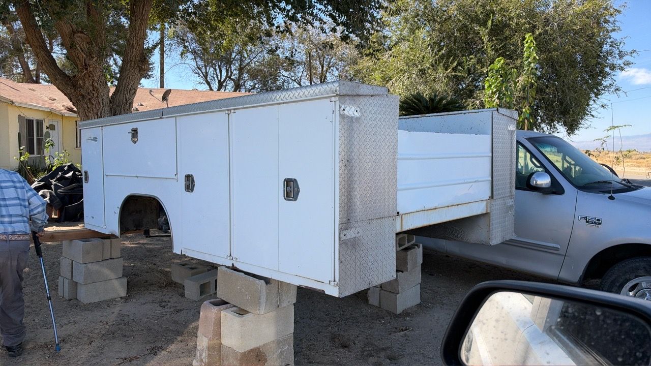 Quartz With Rust Truck accessories for Sale in Quartz Hill, CA - OfferUp