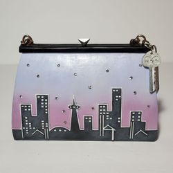 Pursebality Bank A Night on the Town