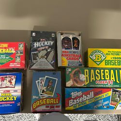 Baseball, Hockey & Basketball Card Lot