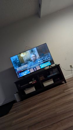 Hisense Google Smart TV 55 inches with the TV stand