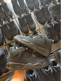 Jordan 4 Black Cat
