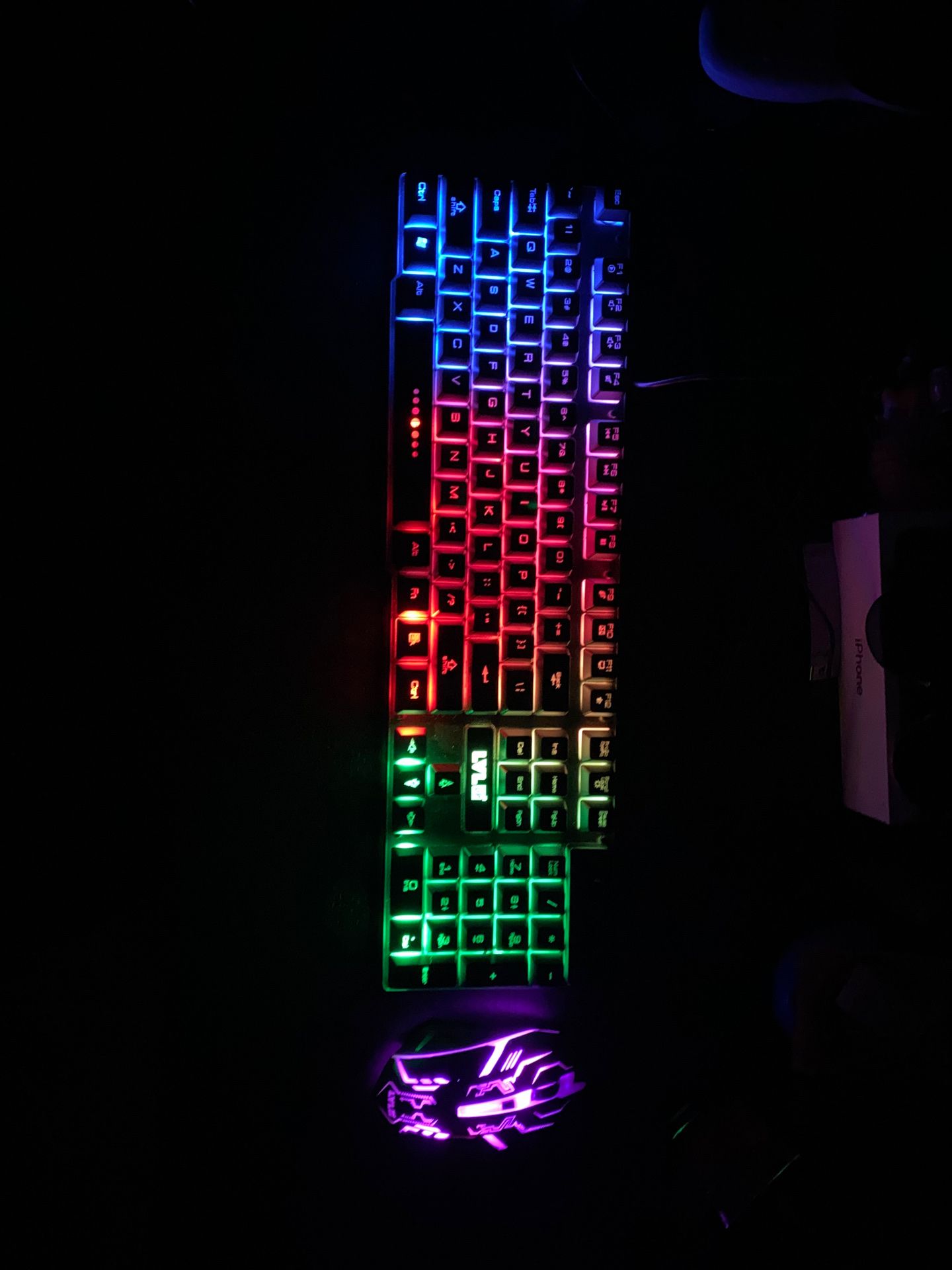 (Level up ) keyboard and mouse .