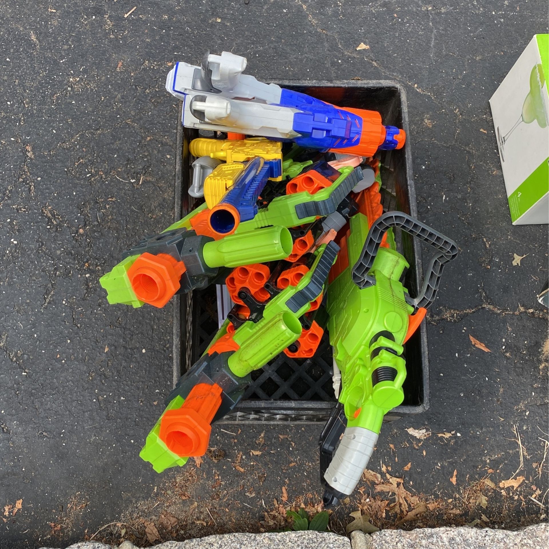 Big Lot Of Nerf Guns
