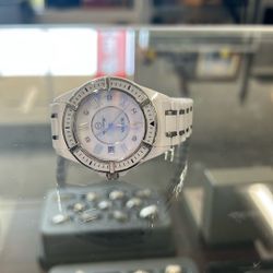 White Bulova With Pearl Dial 