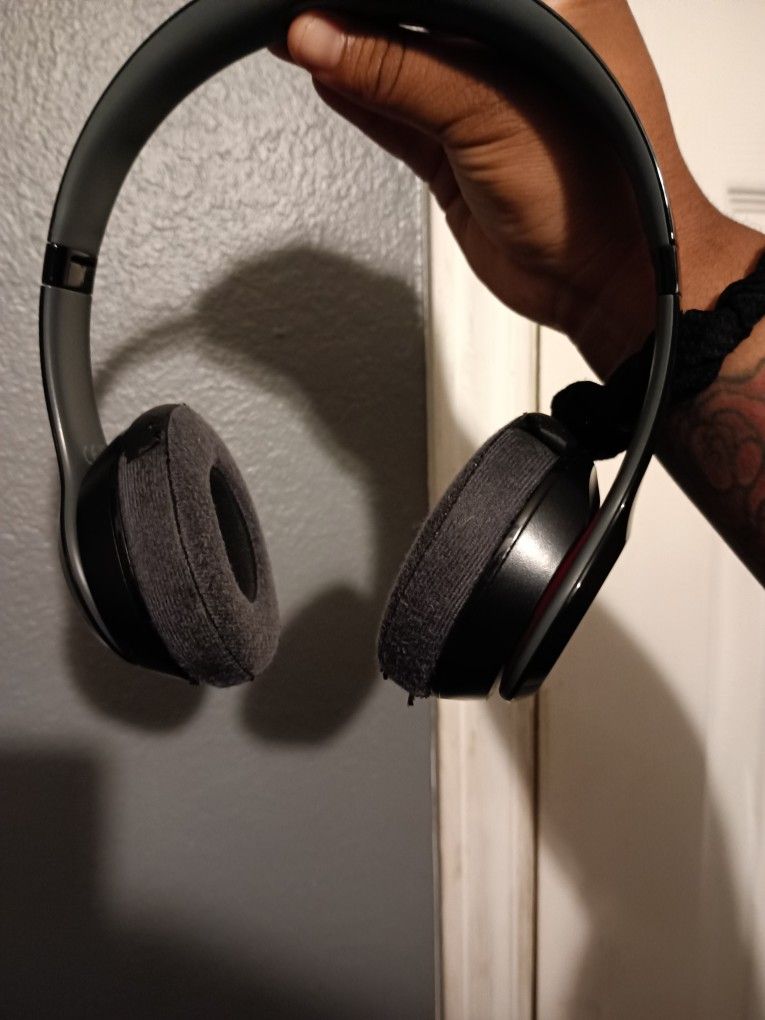 Headphones Beats Solo