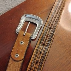 38 Ariat Belt 