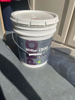 Behr Pro i300 eggshell interior paint 5 gallons