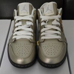 WOMEN  SHOES 