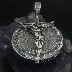 Iced Hip-Hop Jesus Body Pendant Silver
