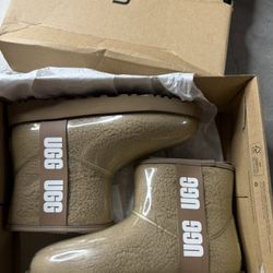 Brand new / UGG Classic Clear Mini /Fleece Lined W / 1113190 / Size 7