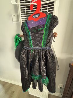 Witch costume