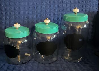 3 glass food storage jars