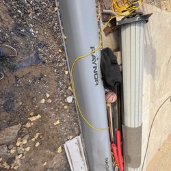 Roll Down Shop Door W 14’6”x L12’ It Is Complete Asking $$$500$$$ OBO 
