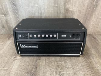 Ampeg SVT Classic 300W Bass Amplifier Head