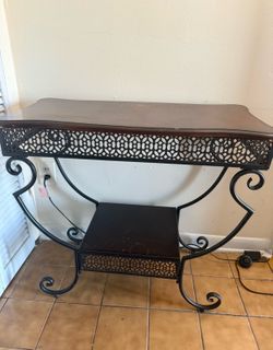 Entry table