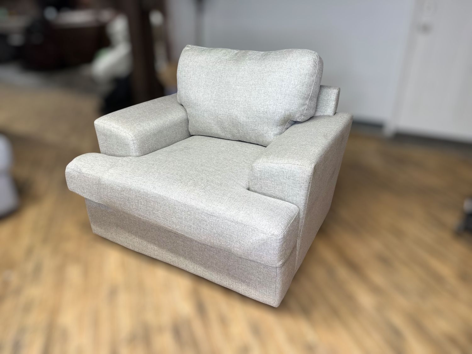 Delivery Available gray lounge chair