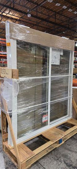 50% OFF - 72"x80" V-4500 Contemporary Sliding Patio Door Black/White RH Full Lite