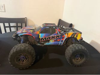 Traxxas maxx
