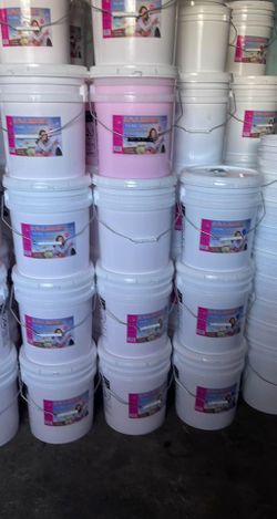 Pink Fabric Softener For Clothes 