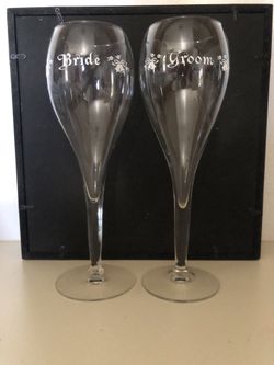 Bride & Groom Toasting Glasses