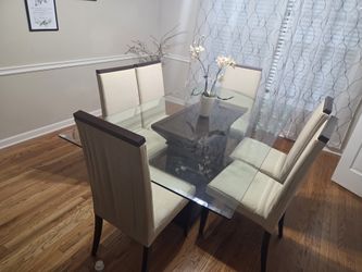 Glass-Top Dining Table with Wood Base & Chairs