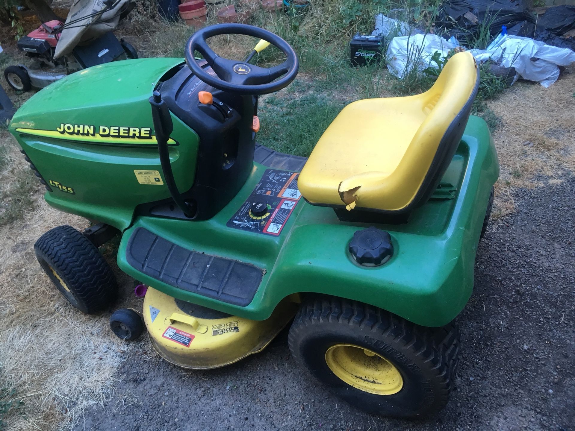 Deere Lt155. Parts or repair