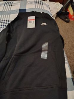 Nike pullover..