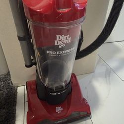 Dirt Devil Vacuum