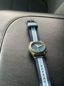 Boldr Venture automatic watch