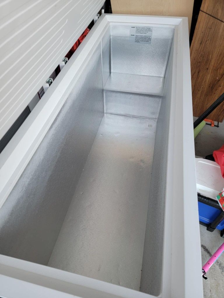 18.5cu Kenmore Freezer Chest