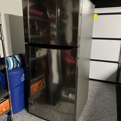 LG Refrigerator