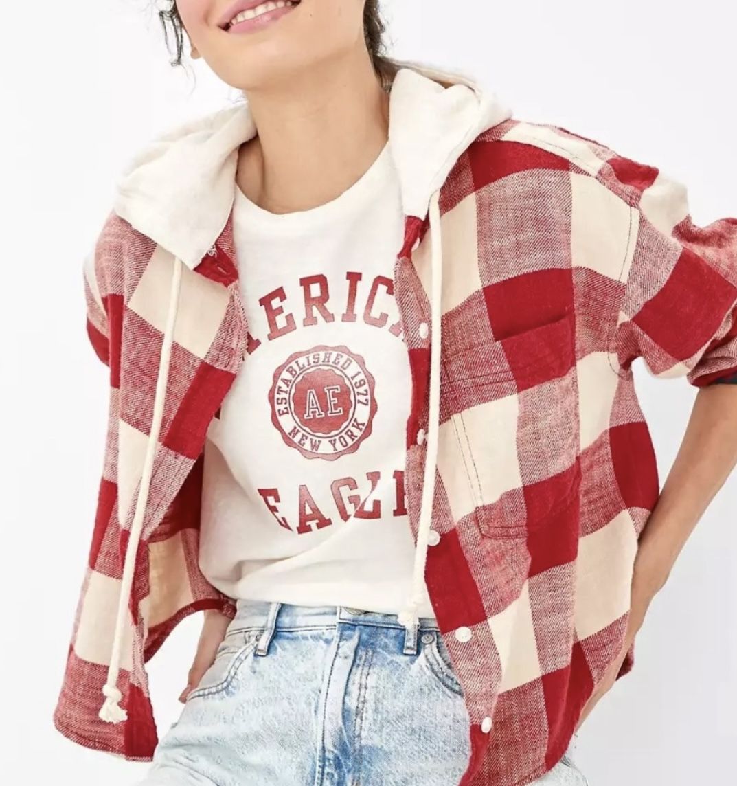 AE cozy cabin cropped flannel hoodie jacket for Sale in Burke, VA - OfferUp