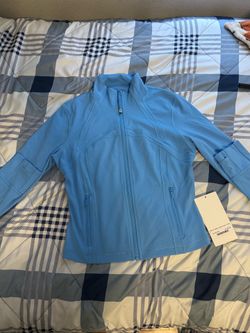 Lululemon Define Jacket in blue, size 8