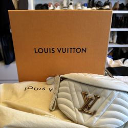 Louis Vuitton Wave Bumbag