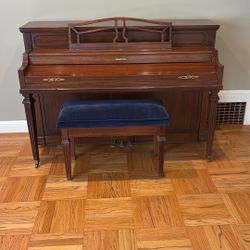 Baldwin Piano