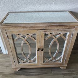 Mirrored Cabinet